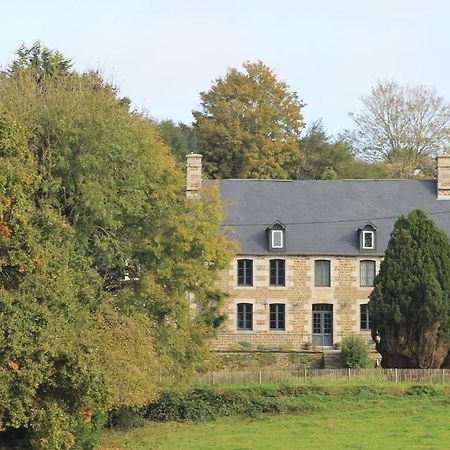 La Theresienne Pleines-Oeuvres Bagian luar foto