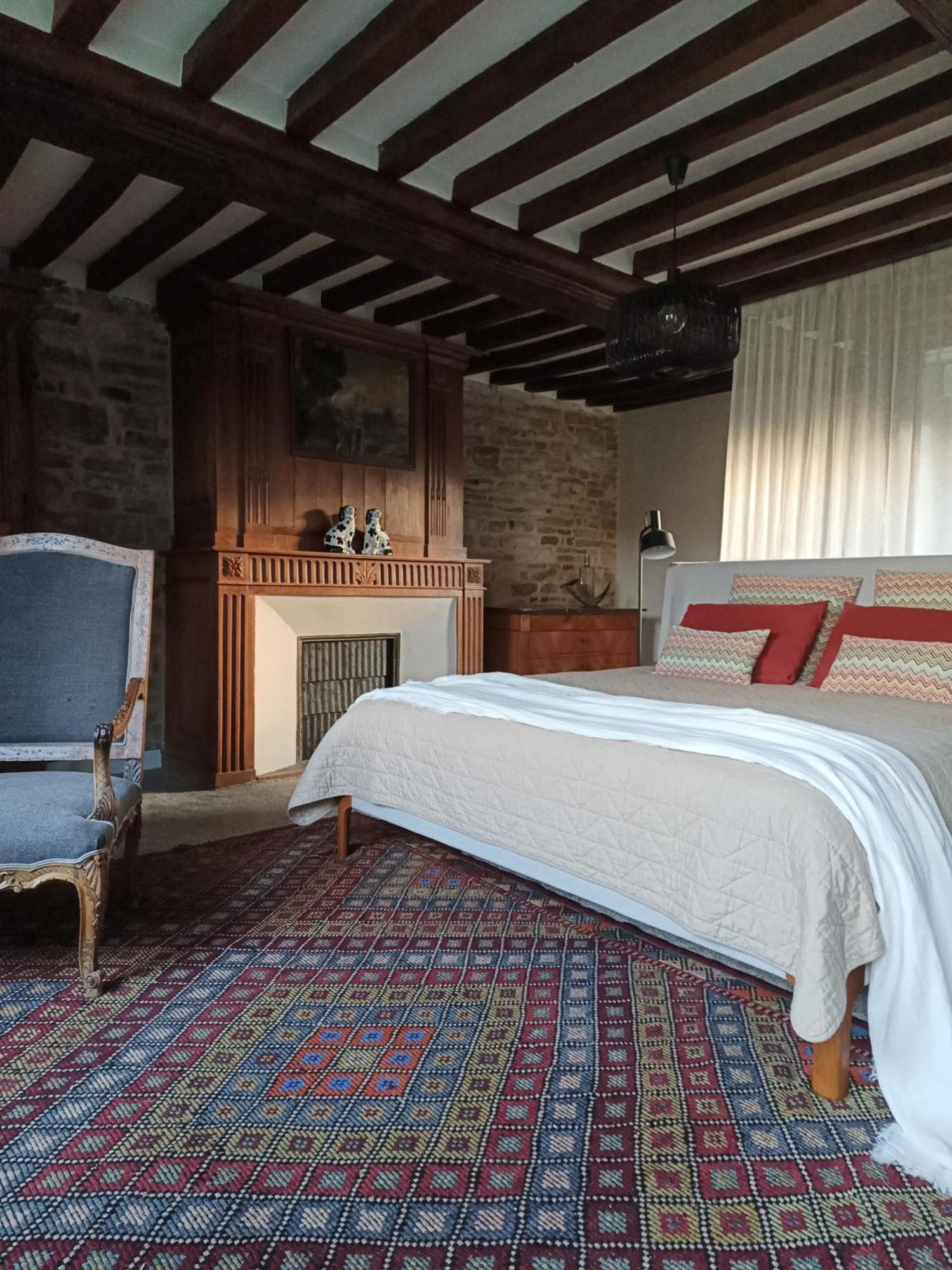 La Theresienne Pleines-Oeuvres Bagian luar foto